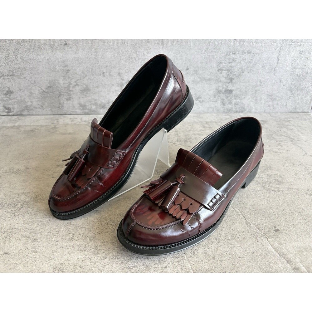 TOD'S Burgundy Patent Leather Loafer Flats Tasseled Fringe Women’s Size 39